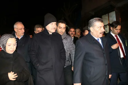 Türkiyənin ağrılı günü - zəlzələ bölgəsindən  - FOTOREPORTAJ
