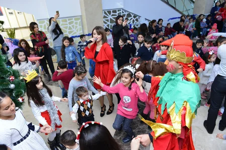 “Kimyaçı” Mədəniyyət Sarayında kimyaçıların övladları üçün Yeni il şənlikləri keçirilib