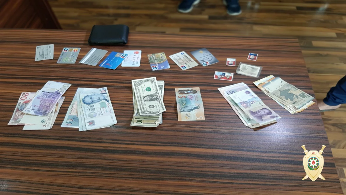 Bakıda sənədlərini və pulunu itirən Çin vətəndaşının köməyinə polislər çatıb