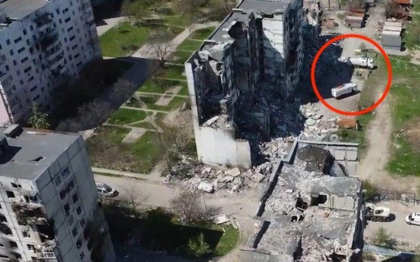 Mariupol Şəhər Şurası: “Rusiya humanitar yardım maşınları ilə meyitləri aparıb gizlədir”