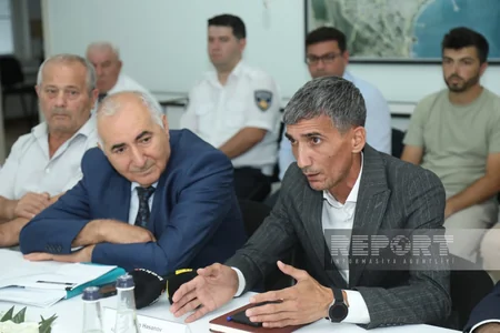 Bakıda və ətraf ərazilərdə nəqliyyat infrastrukturunun təkmilləşdirilməsi müzakirə olunub