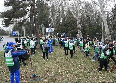 Azərbaycan Kanoe və Avarçəkmə Federasiyası Mingəçevirdə təmizlik aksiyası həyata keçirib