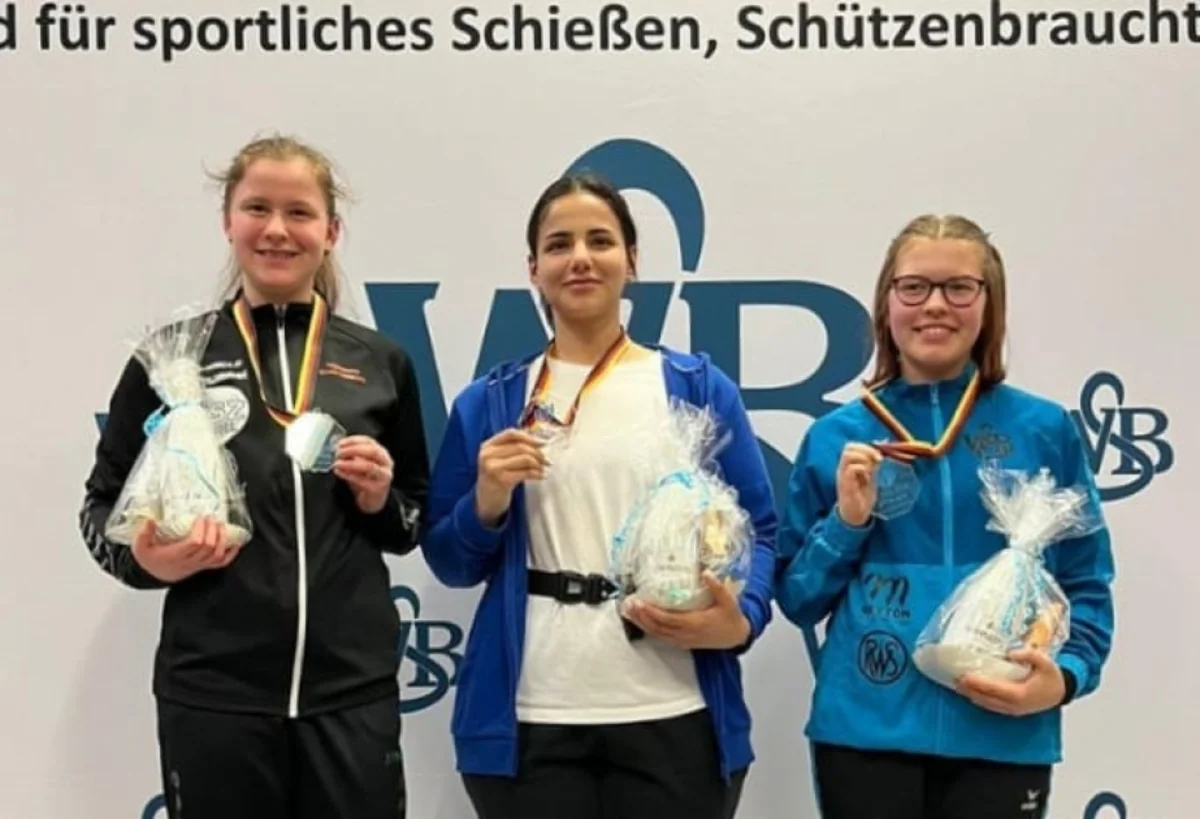 Azərbaycanın daha bir atıcısı Almaniyada beynəlxalq turnirdə qızıl medal qazanıb