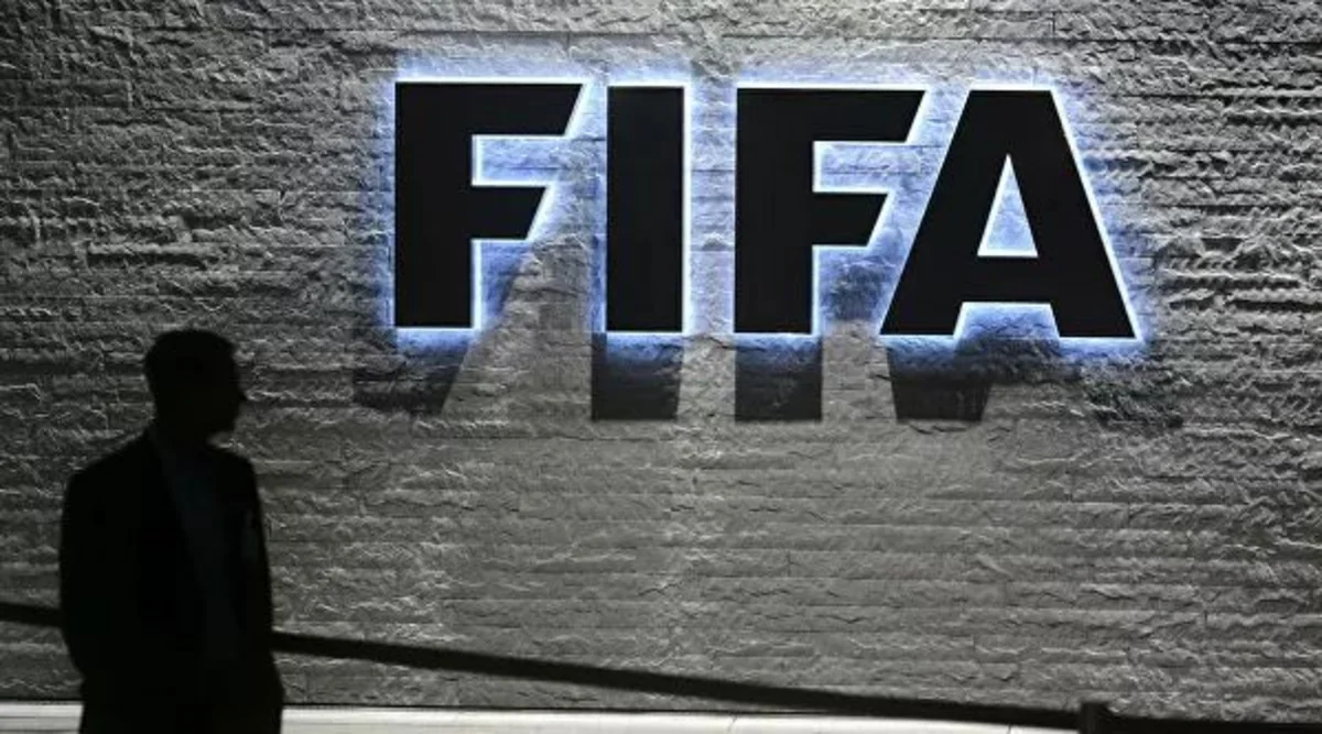 FIFA oyunçuların icarəyə verilməsi qaydasını və agentlərin ödənişlərindəki məhdudiyyətləri açıqlayıb