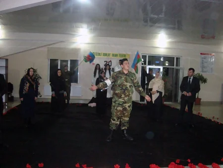 Azərbaycanın hərbi hissələrində ümumxalq hüzn günü ilə əlaqədar tədbirlər təşkil olunub