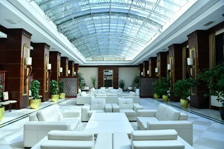 Milli Məclisin zallarına adlar verildi