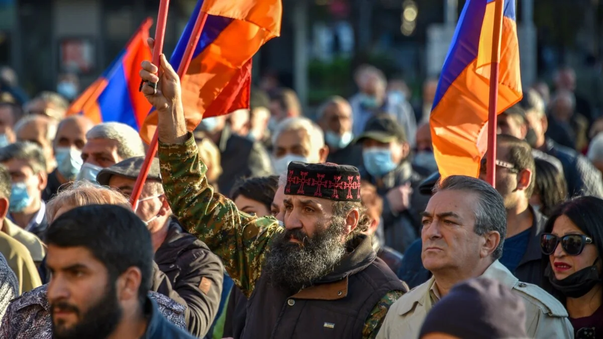 Protests against Pashinyan start again in Yerevan