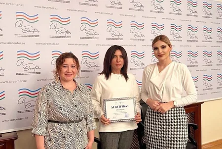Jurnalistlər üçün “Azərbaycanın xarici siyasət gündəmi” mövzusunda təlim keçirilib