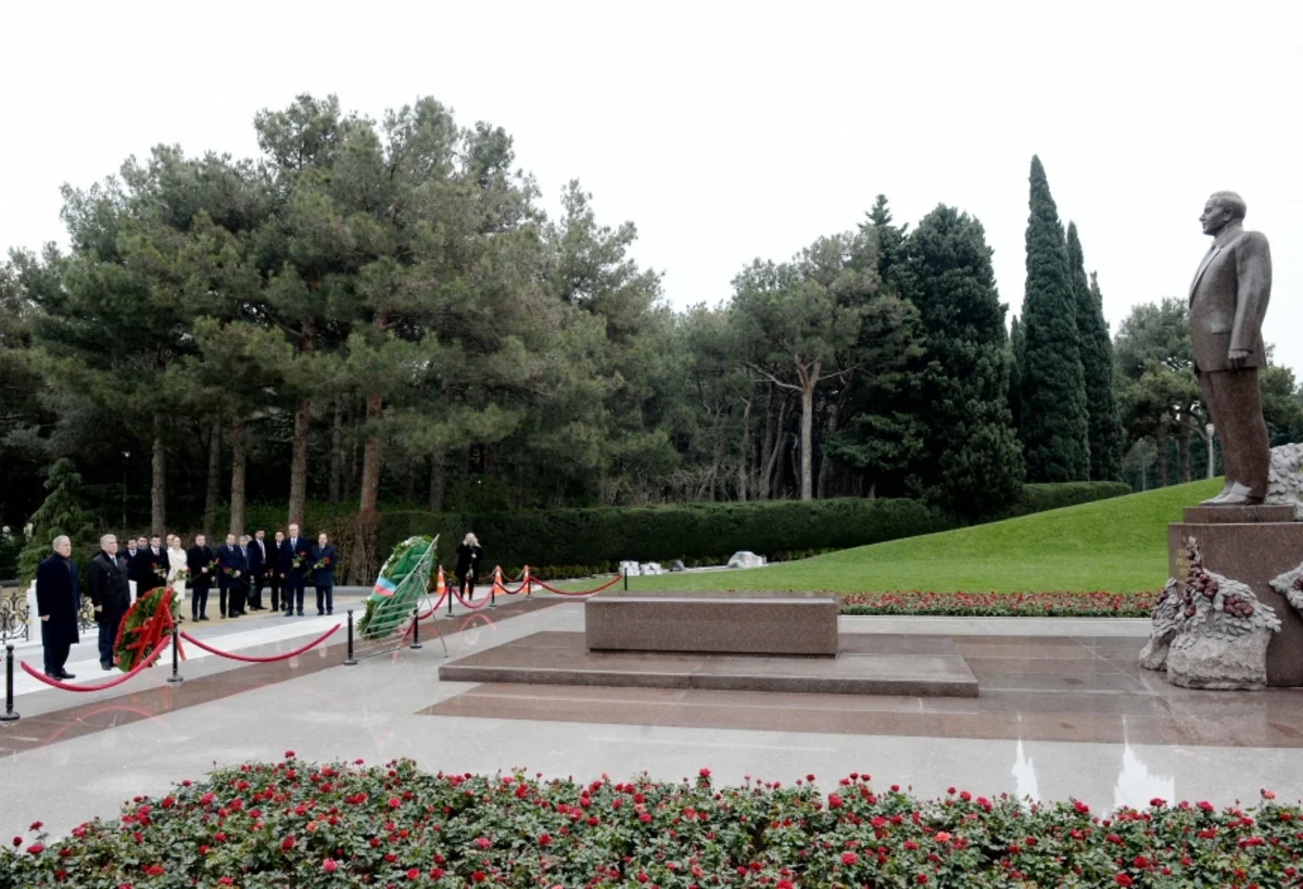 Hulusi Akar arrives in Azerbaijan