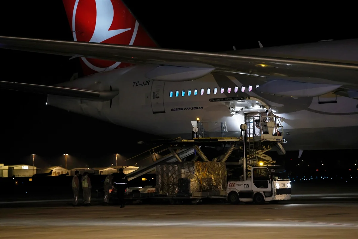 Koronavirus peyvəndi Çindən Türkiyəyə gətirilib