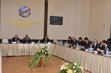 ​Prezidentin köməkçisi: Siyasi partiyalar Avropa Oyunları ilə bağlı müzakirlərdən kənarda qalmamalıdırlar - YENİLƏNİB - FOTO