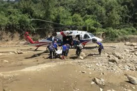 В Турции пять человек погибли и двое пропали без вести во время оползня