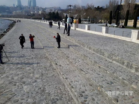 Bakıda “Günəşli” yatağında həlak olan və itkin düşən neftçilərin xatirəsi anılır - FOTOREPORTAJ