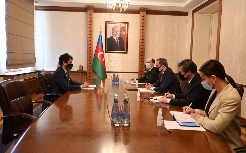 Ceyhun Bayramov İtaliya səfiri ilə görüşüb
