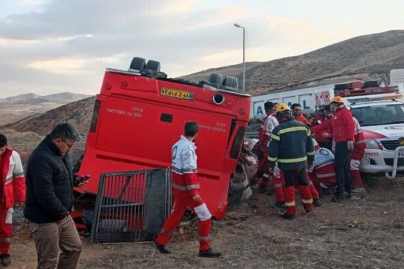 Bus crash kills 7 in Iran