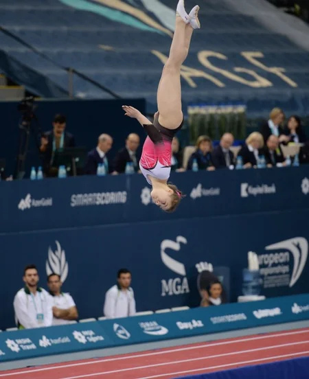 Batut gimnastikası, ikili mini-batut və tamblinq üzrə 26-cı Avropa çempionatının ilk qalibləri müəyyənləşib