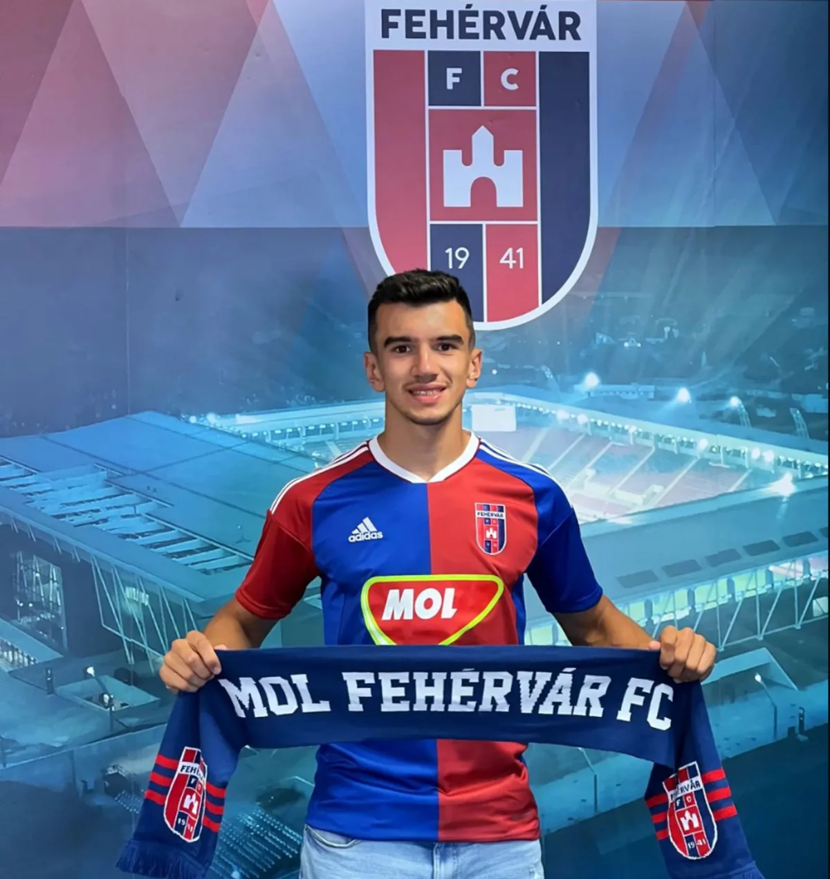Qəbələnin rəqibi 18 yaşlı futbolçu transfer edib - FOTO