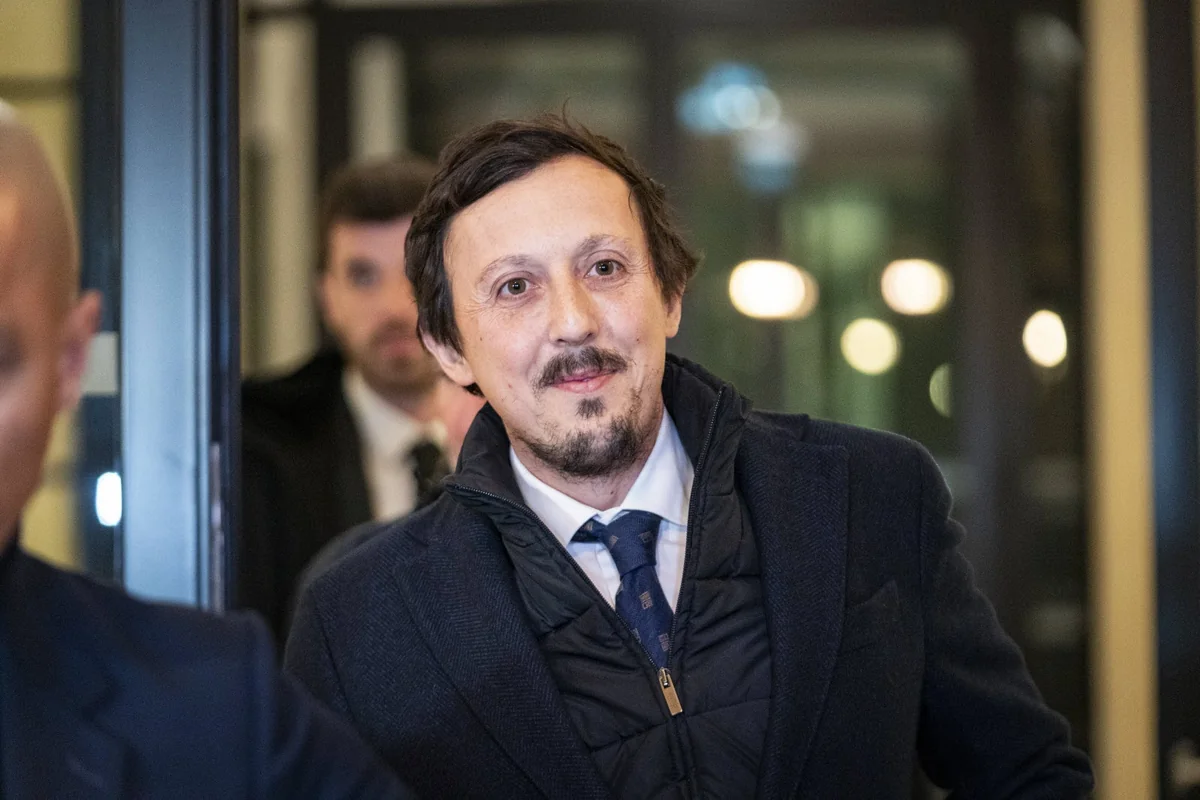 Fransanın tanınmış klubunun prezidenti 15 oyunluq cəzalandırılıb