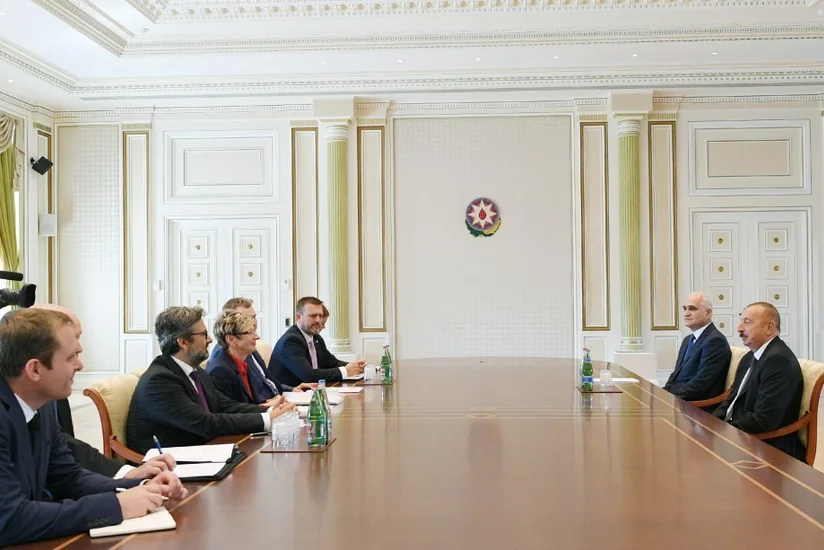 President Ilham Aliyev receives delegation led by Czech minister of industry and trade