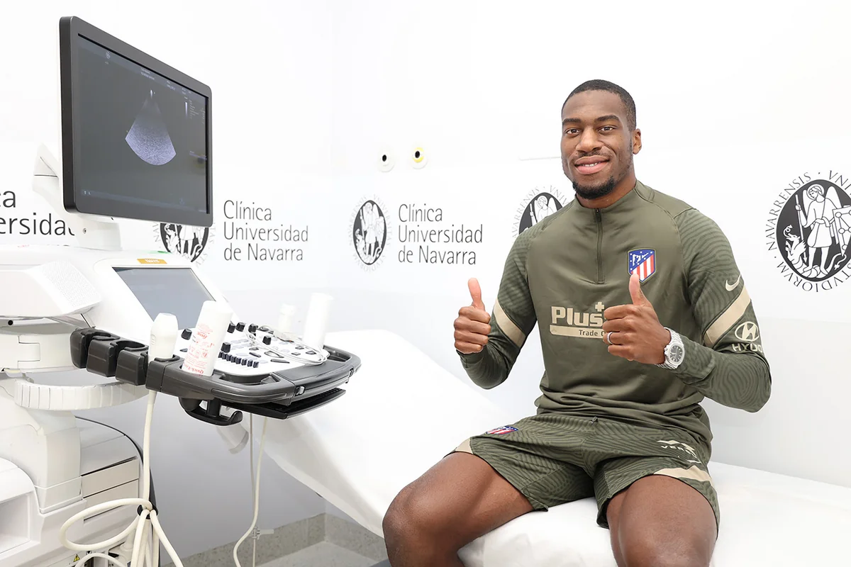 Atletiko Valensiyanın futbolçusunu transfer etdi