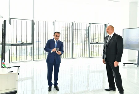 İlham Əliyev Sumqayıtda regional “ASAN xidmət” mərkəzinin açılışında iştirak edib