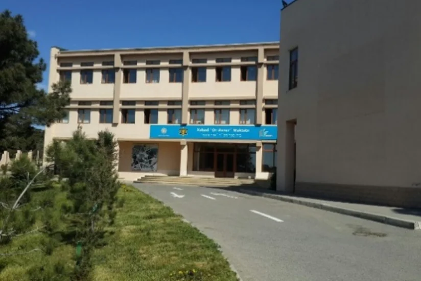 Heç bir məzunu universitetə qəbul olmayan məktəb keçən il fəaliyyətə başlayıb