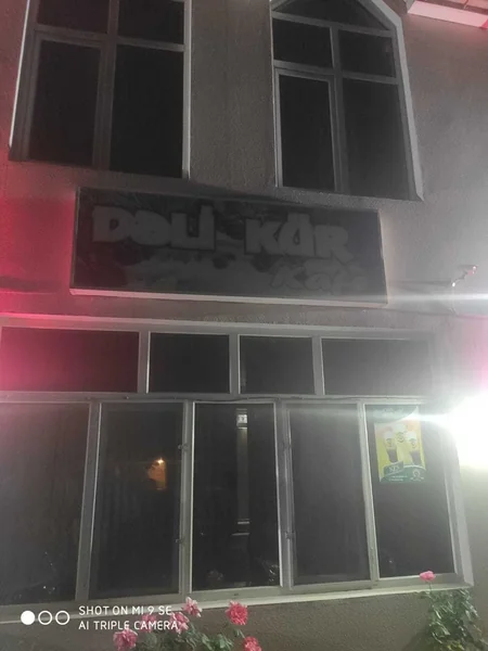 Bakıda karantin rejimini pozan kafelər aşkarlandı