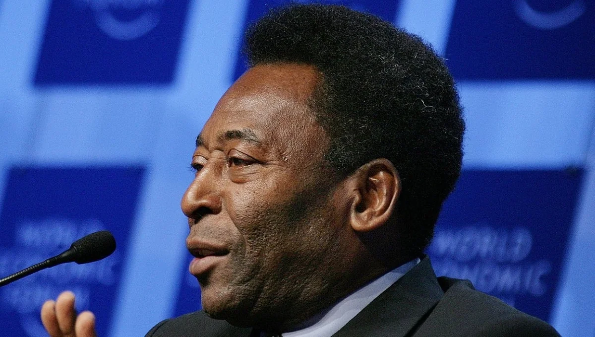 Pele yenidən xəstəxanaya yerləşdirilib