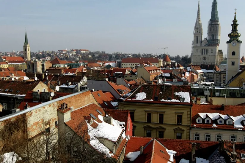 В Хорватии в квартирах вице-премьера и министра строительства проходят обыски