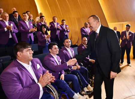 Prezident İlham Əliyev XXXI Yay Olimpiya Oyunlarında iştirak edəcək idmançıların yolasalma mərasimində iştirak edib