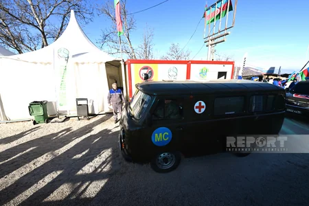 На дороге Ханкенди-Лачын созданы условия для проезда еще трех автомобилей и одной машины скорой помощи миротворцев