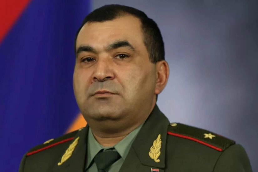 Ermənistanda Nikol Paşinyanı ələ salan general-leytenant vəzifəsindən qovuldu