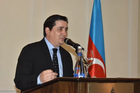 Heydər Əliyevin 100 illiyi ilə bağlı  “Hüquq və insan haqları virtual kitabxanası”nın təqdimatı keçirilib