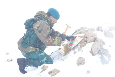 Sərhədçilər ”Heydər Əliyev zirvəsi”nə yürüş ediblər