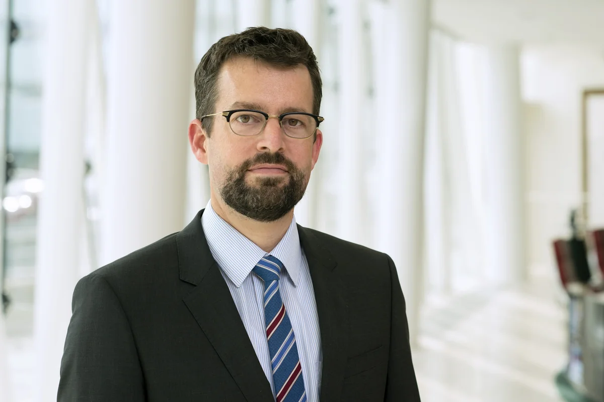 Saxo Bank: SOFAZ's yuan-denominated investments could have a rough time