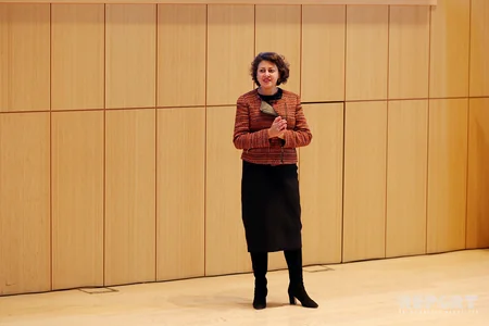 YUNİSEF-in regional direktoru: Uşaqların təhsili məsələsində Azərbaycanın fəaliyyəti tərifəlayiqdir