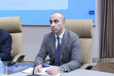 Deputat: Hazırda xalqları milli kimlikdən uzaqlaşdırmaq meyilləri var
