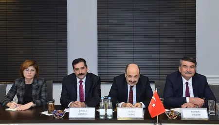 Təhsil naziri Türkiyənin Ali Təhsil Şurasının sədri ilə görüşüb