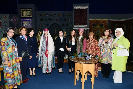 Mehriban Aliyeva views 'Illusions of Time' exhibition in Samarkand