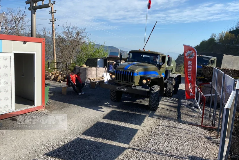 По дороге Ханкенди-Лачын беспрепятственно проехали 57 автомобилей миротворцев