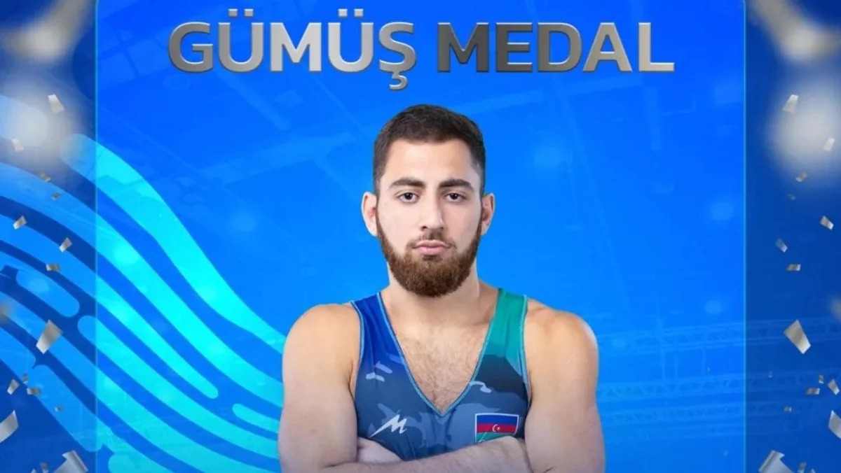 Азербайджанский борец завоевал серебро чемпионата мира в Испании