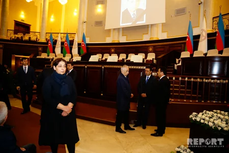 Baku bids farewell to famous academician