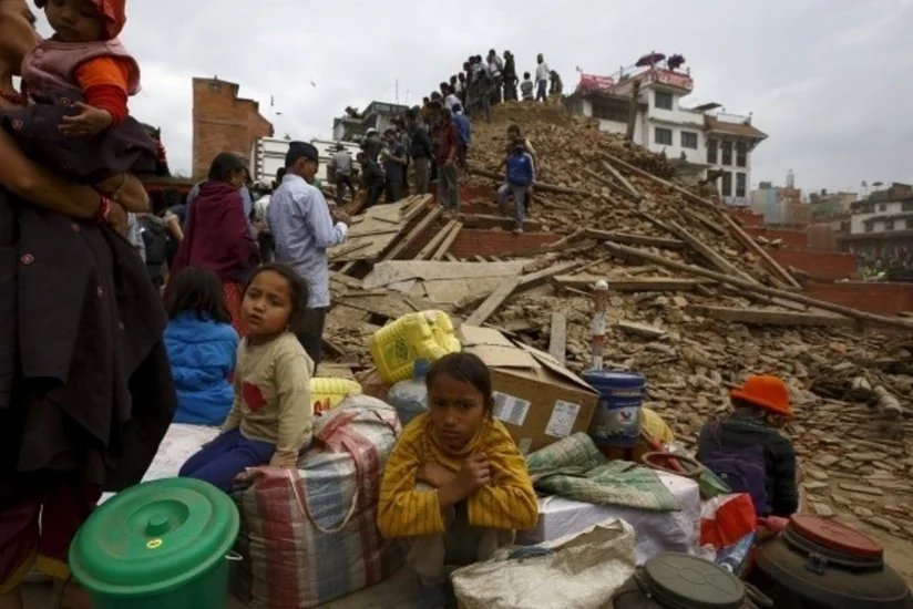 ​Nepalda 1 milyona yaxın uşaq məktəbsiz qalıb