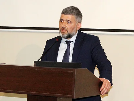 Azərbaycan klublarına lisenziyalar təqdim olunub