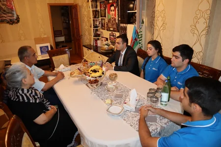 Heydər Əliyev Fondu şəhid ailələrinə Qurban bayramı münasibətilə sovqatlar göndərib