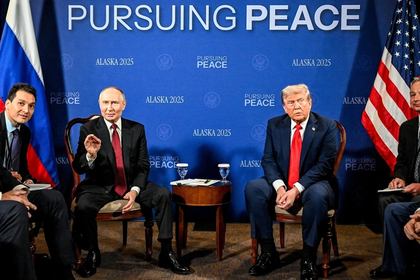 Putin və Trampın Alyaskadakı mətbuat konfransı sinxron tərcümə ilə keçiriləcək