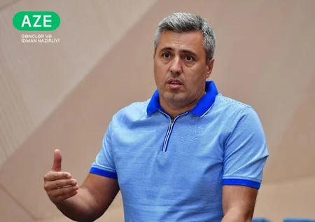 Nazir milli federasiyaların nümayəndələri ilə vacib məsələləri müzakirə edib