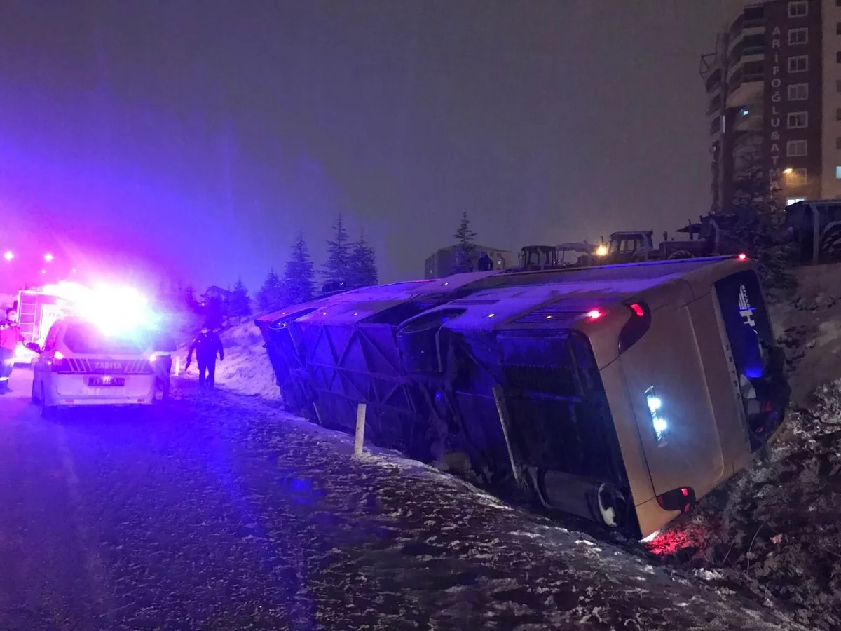 В Турции пять человек погибли и 38 пострадали в ДТП с автобусом