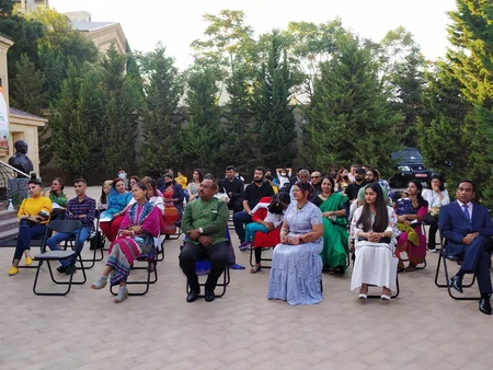 Indian Embassy in Baku celebrates Hindi Day
