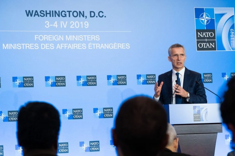 Генсек: Азербайджан работает вместе с НАТО в продвижении международного мира и безопасности